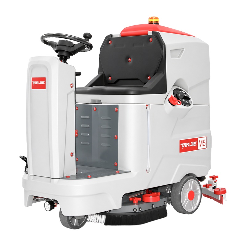 衢州坦洁驾驶式洗地机M5【单刷】